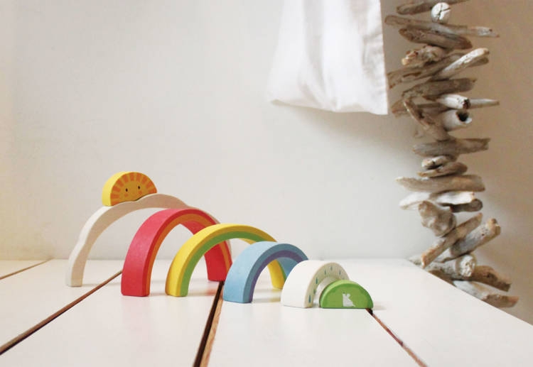 Drewniana zabawka - Tęcza, Tender Leaf Toys4.jpg