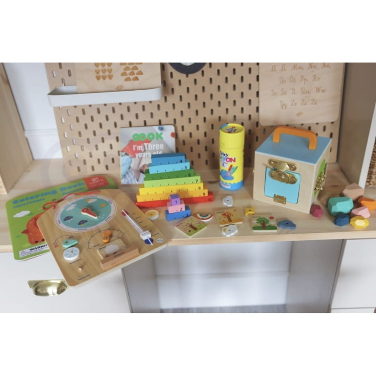 Tooky Toy Edukacyjne Pudełko Montessori Układanka Liczydło Tablica Pogody 6w1 od 3 Lat8.jpg
